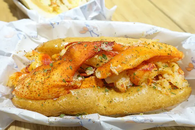 【食記】 捷運市政府站/信義區美食。Captain Lobster龍蝦堡(信義新光三越A11)