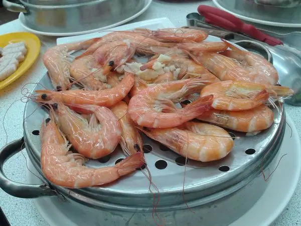 [新北]新莊區~雙月牌沙茶爐~海鮮美味湯底讚