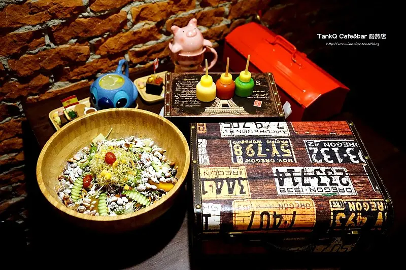 TankQ Cafe&bar 松菸店 ✿✿ 松菸 / 早午餐 / 美式餐廳 / 捷運市政府站美食 / 聚餐 / 大份量 推薦 (菜單 menu)