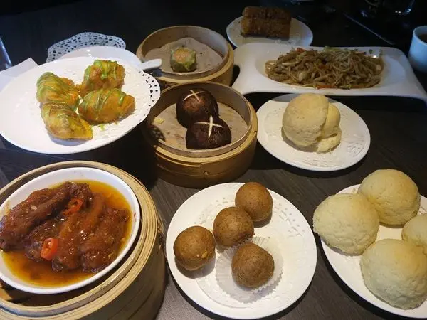 快閃【台北公館】逗點心創意港點299吃到飽 爆漿芋棗 小心噴到到處都是