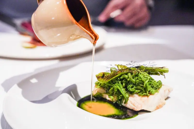 Orchid Restaurant 蘭｜2019米其林指南餐盤推薦、台北約會餐廳