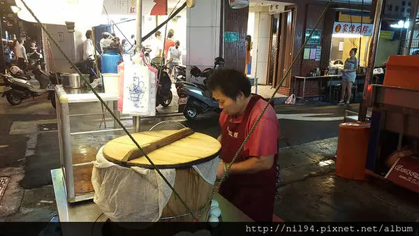 《小吃》古早味阿嬤飯糰 @ 寧夏夜市