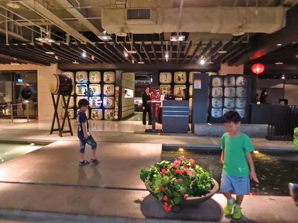 【台北】三燔美麗華-帶有苦味的炙燒握壽司吃到飽