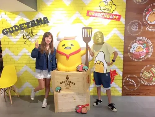 【台北。主題餐廳】Gudetama Chef 蛋黃哥五星主廚餐廳 // 環境滿分餐點也還不賴，蛋黃哥迷絕對不能懶得來啊~