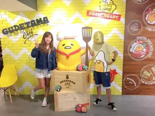 【台北。主題餐廳】Gudetama Chef 蛋黃哥五星主廚餐廳 // 環境滿分餐點也還不賴，蛋黃哥迷絕對不能懶得來啊~