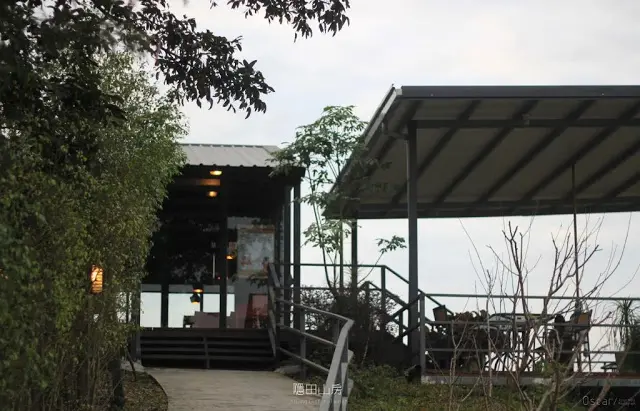 〔食〕台南。玉井。享受隱居山林的綠意空間 / 隱田山房二館 Onden House