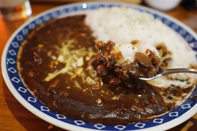 【台北】古亭 Love; café 牯嶺街上的深夜咖啡廳‧咖啡‧輕食‧簡餐‧鬆餅