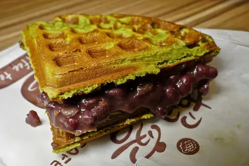 30塊就可吃到的美味料多高CP鬆餅!! Ulike賴客 咖啡 鬆餅專門店 捷運三重國小站對面