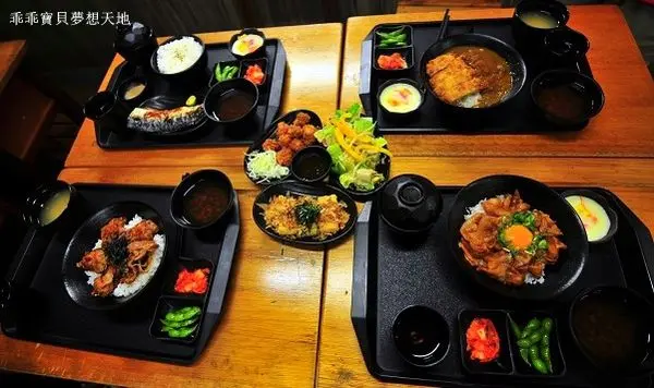 【內湖 / 定食】結合  好滋味 / 食材  / 懷舊 / 趣味於一身的「小學日燒肉丼食堂」