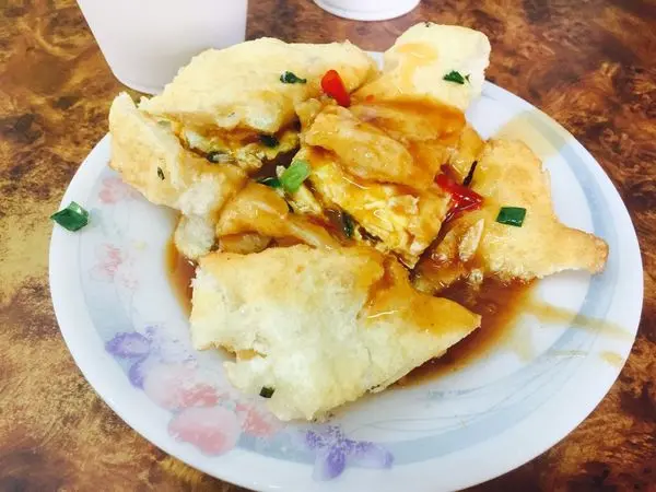 捷運台北橋站✿三重無名雙蛋蛋餅✿拿號碼牌排隊吃蛋餅! 沒有招牌依然大排長龍的特殊美味~