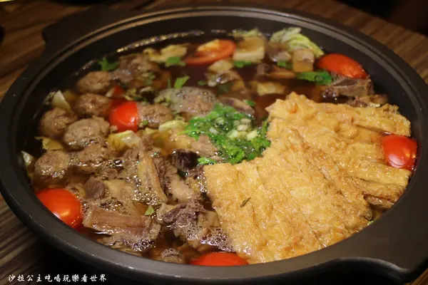 中山巷弄美食『狀元紅牛肉火鍋專家(林森店 )』五條通/捷運南京松江火鍋