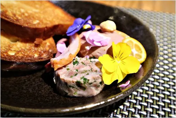 [台北大安]Grace Restaurant|澳洲創意料理:台灣在地食材法式詮釋，全新味蕾饗宴|經典菜色發表會，澳洲主廚哈雷打造工業風酒館