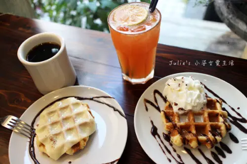 【台北。食】Ray Cafe東區百元有找下午茶～品嘗手沖咖啡、比利時鬆餅！