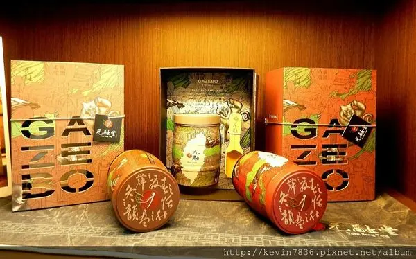 元融堂的好茶一沖出來時,溢出陣陣撲鼻的清香,好茶入口後不僅嘴角流露出微笑外還能感動我們的味蕾呀!!