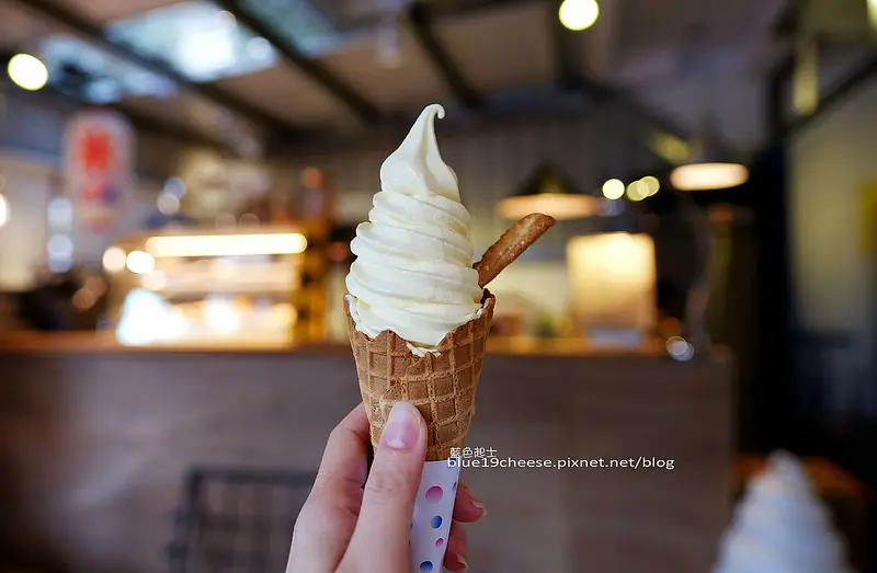 【台中南屯】古硏號gu-yen house-甜點咖啡.愛文芒果冰淇淋.台中老屋咖啡館.黎明新村