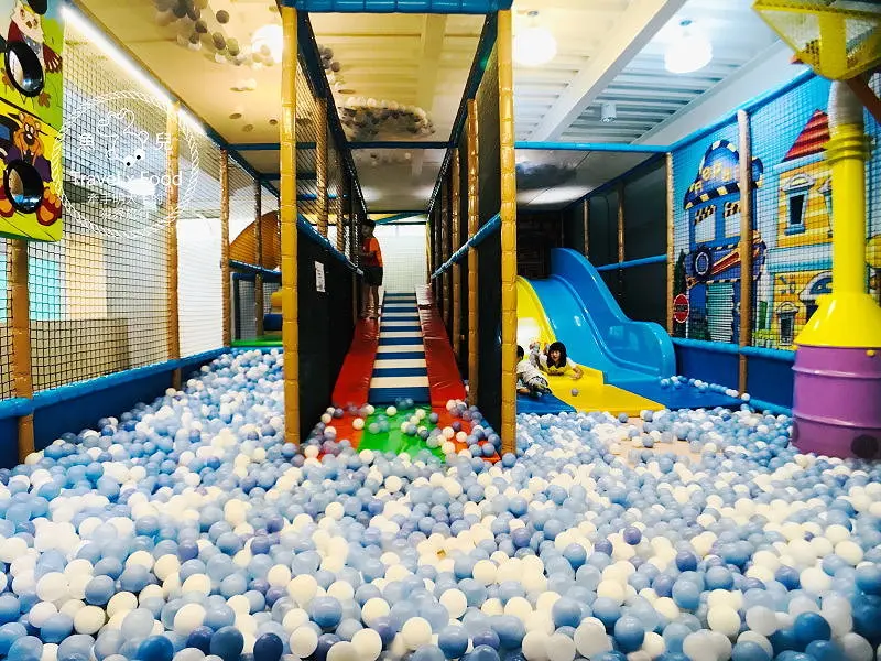 【食】台南◆童樂島親子餐廳（府城店）｜大空間+大球池，孩子瘋狂玩，父母輕鬆食 @ 魚兒 x 牽手明太子的「視」界旅行