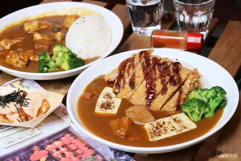 中山美食『六甲章魚燒』明太子章魚燒，炙燒起司豬排咖哩飯，雞肉咖哩飯，IG熱門打卡餐廳，菜單價位(捷運中山站)