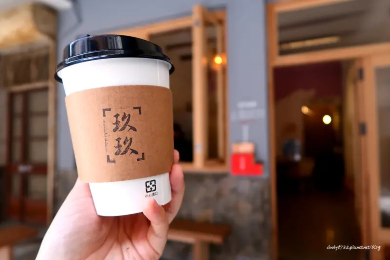 【台中北區】玖玖早餐📌 玖年飯店全新面貌,早早就開門,吐司,蛋餅,招牌鮮奶茶,早餐也走小清新風!