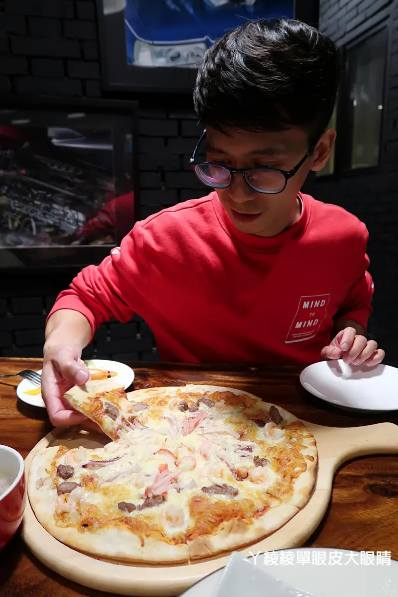 新竹南寮美食特色窯烤牛排，失落沙洲複合式主題餐廳