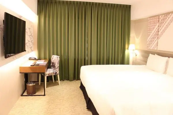 【住宿。台中】愛麗絲國際大飯店.AERIS HOTEL.台中住宿推薦