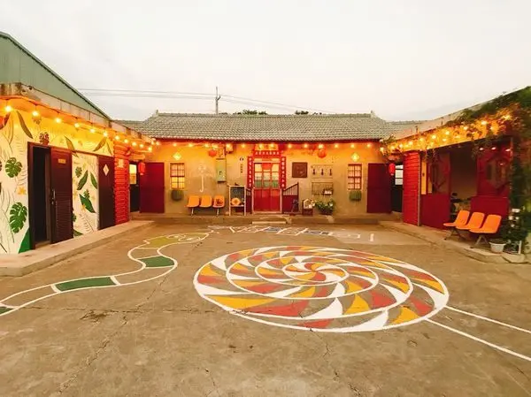 【台中 烏日區】鄉野間的神秘三合院｜小林陳舍｜台中美食｜台中下午茶