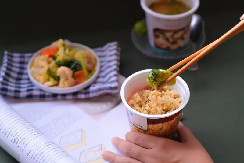 【全家便利商店美食】媽媽煮藝輕食新主張，健身族新選擇：健康志向以健康為志向/外食族/上班族