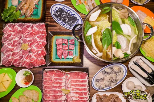 [食記] 高雄。山珍海味的集中地x絕對肉感！「賽門汕頭火鍋」(文衡店) 武林客棧風～