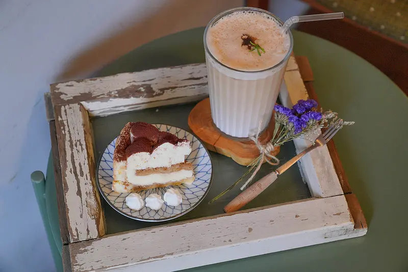 【台中甜點】蒔嚐 しばしば｜台中美食｜輕食茶飲｜手作課程｜乾燥花藝｜