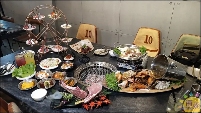 台中燒肉也有摩天輪!龍門馬場洞燒肉~濕式熟成冷藏牛套餐內容豐盛小菜吃到飽一人不到900元CP值超高!
