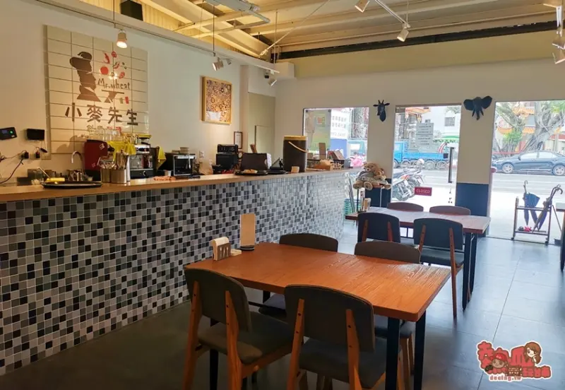 南科人的好朋友！午餐放風下班聚會的好去處：小麥先生創意料理新市店 - 熱血玩台南。跳躍新世界