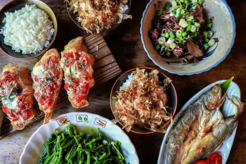 食不厭午魚一夜干專賣店X魔王 新北瑞芳區 山城裡的隱密餐廳 九份老街 金瓜石推薦餐廳 台鐵瑞芳站 內文有店家資訊