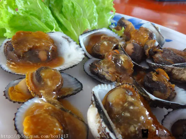 【屏東。東港】在地美食。在地老饕推薦。在地海味小吃店。新新海鮮