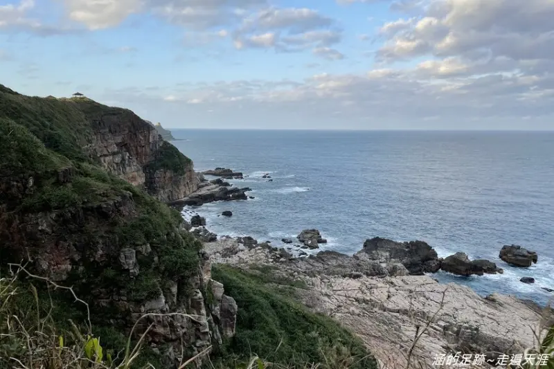 [新北貢寮] 龍洞灣岬步道 ~ 輕鬆好走，有壯觀峭壁、無敵美景的海景步道