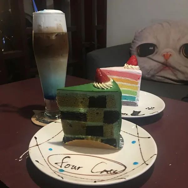 【新竹】「四隻貓FOUR CATS(吃甜食飲/老屋咖啡館/手作甜點/輕食/復古風)」