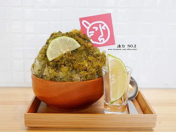 台南中西區 赤崁樓周邊，人氣冰品抹茶甘味處 ，抹茶日式刨冰『冰ㄉ• かき氷 no.2 赤崁東店』