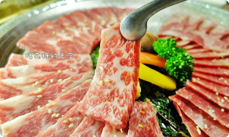 棉花糖的天空吃台中燒肉‖雲火日式燒肉超狂新菜單-Prime等級牛肉滿滿一大盤,外加三豬一雞、超大干貝