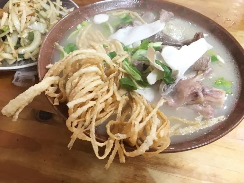 [南崁菜鳥覓食記]胡同彭家老舖~食尚玩家推薦正統新疆味饊子