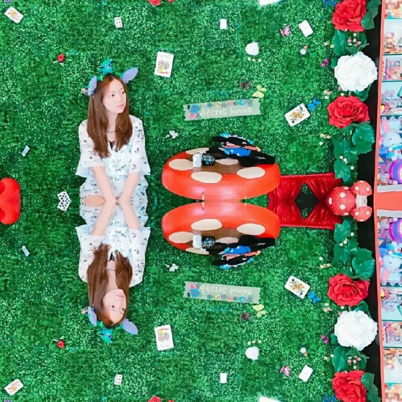 食記►桃園中壢┃妙妙莉絲Where Toys。┃IG打卡熱門夯點，少女一定要來這邊啊！走進愛麗絲夢遊仙境，快門停不下來