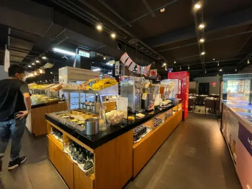 【台南 安平區】台南吃香喝辣饗麻饗辣-永華旗艦店 七股直送活跳蝦、熟食、莫凡彼冰淇淋吃到飽