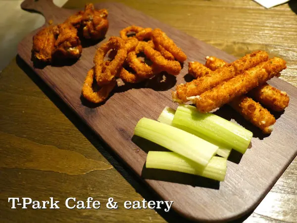 【台北 中山區/捷運中山站】T-Park Cafe & eatery-美食藝術展演休閒的多重觸角