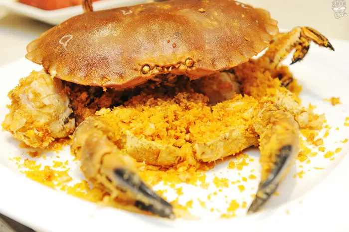 [台中好吃]文記銅鑼灣港式餐廳，香港師傅道地手藝，調和台灣在地口味，滿滿美饌上桌