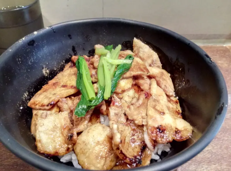 【台北市中正區 / 日式 / 丼飯】忠孝新生美食 日式燒肉丼 佐藤精肉店akiba