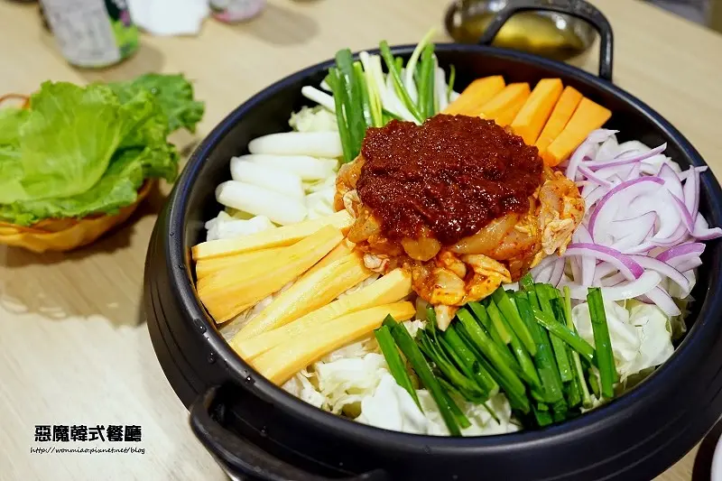 惡魔韓式餐廳 The Devils Korean Restaurant ✿✿ 三重韓式料理 / 正宗韓國味 / 正統道地韓國料理 (菜單 menu)