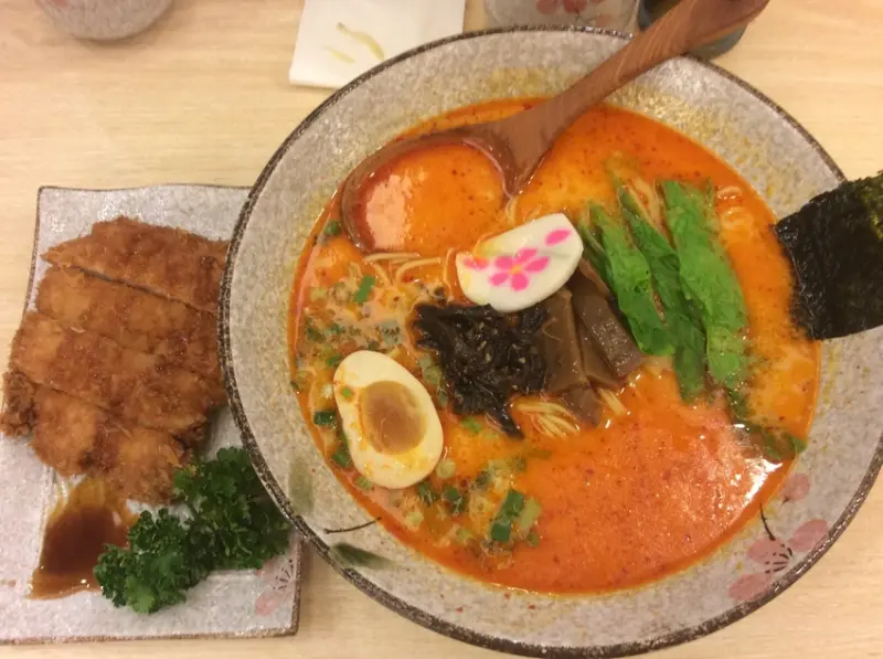 桃園南崁『江戶拉面亭』大啖香Q味美的日式拉麵