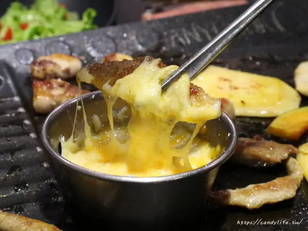 台中美食│火板大叔韓國烤肉〃好吃韓國烤肉推薦，近中國醫藥大學，老闆是韓國人哦～        
      