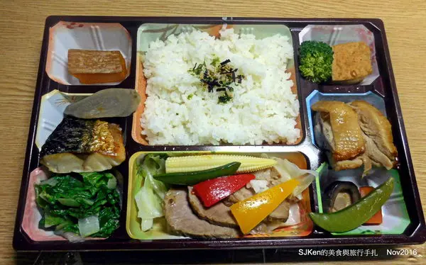 (台北捷運板南線南港站周邊美食)「安永鮮飲健康果汁吧」Global Mall 南港車站店  --- 自然健康的果汁鮮飲與健康便當！　