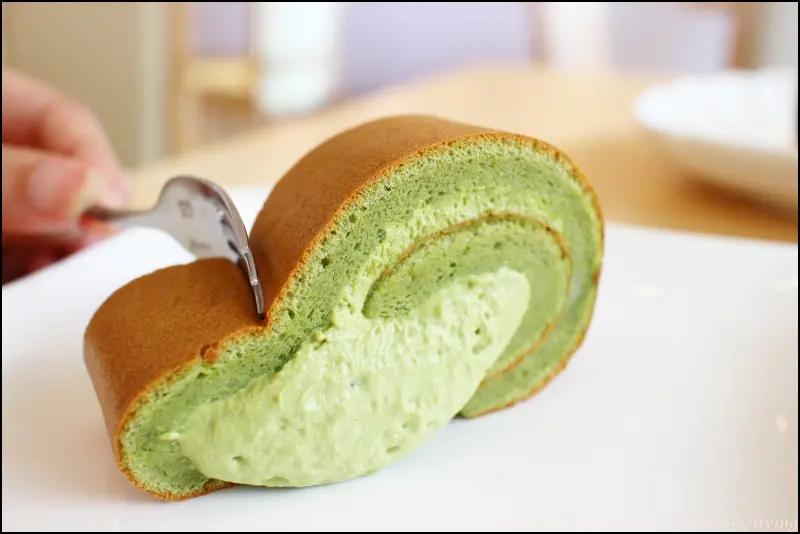 [ 濱江市場週邊美食 ] 淺藍 × Butter & Pie法國手工甜點～令人回味再三的北海道鮮奶油抹茶與苦甜巧克力蛋糕捲