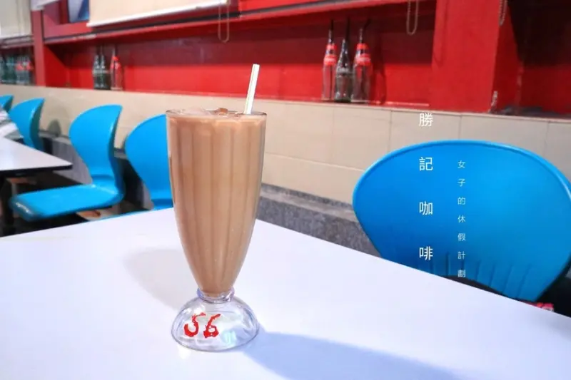 【澳門美食】勝記咖啡，老字號煨煮出香滑茶韻 /瓦煲奶茶 /議事亭前美食