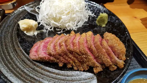 【高雄炸牛排總整理】7間 日式炸牛排懶人包攻略 （持續更新中，最後更新日期：2018年1月2日）