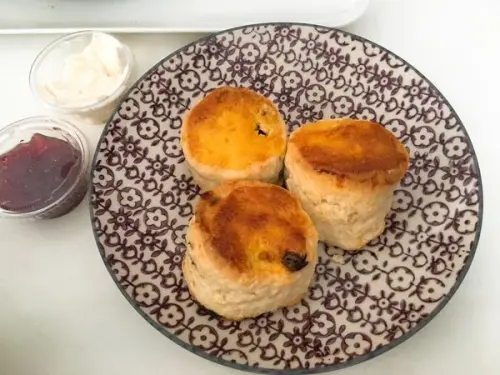 竹北嘉政二街 二街咖啡 2nd st. cafe 超好吃的司康~外帶版